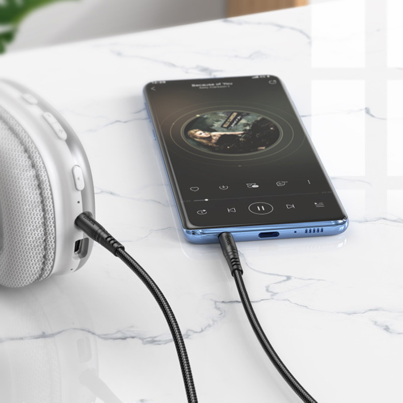 Аудіо кабель Aux Hoco UPA24 Smooth (1m) дивитися фото №4