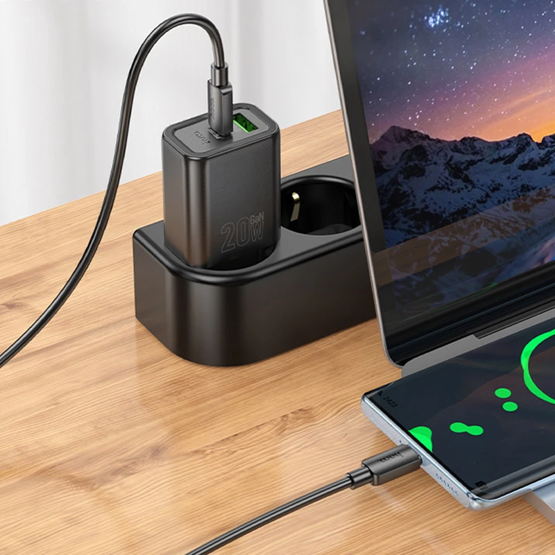 СЗУ Hoco N61 Gentle PD20W+QC3.0 (1USB-A/1C) + кабель Type-C to Lightning, Black 3, купить оптом с доставкой