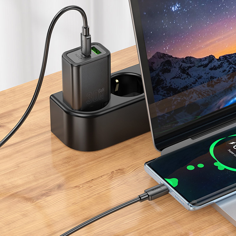 МЗП Hoco N63 Gentle PD30W+QC3.0 (1USB-A/1C) + кабель Type-C to Lightning на малюнкі №7
