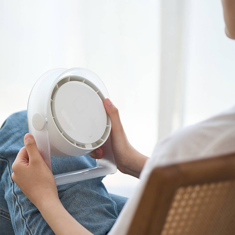 Портативный вентилятор WIWU WI-FS07 Snow desktop fan на картинке №6