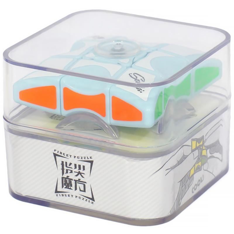 Детская интерактивная головоломка Rubiks Cube Fingertips Spinner на картинке №3