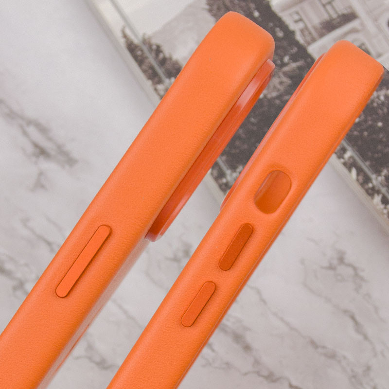 Кожаный чехол Leather Case (AAA) with MagSafe and Animation для Apple iPhone 14 Pro Max (6.7) на картинке №7