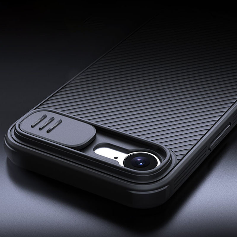 Карбоновая накладка Nillkin CamShield Pro для Apple iPhone 16e (6.1) на картинке №4