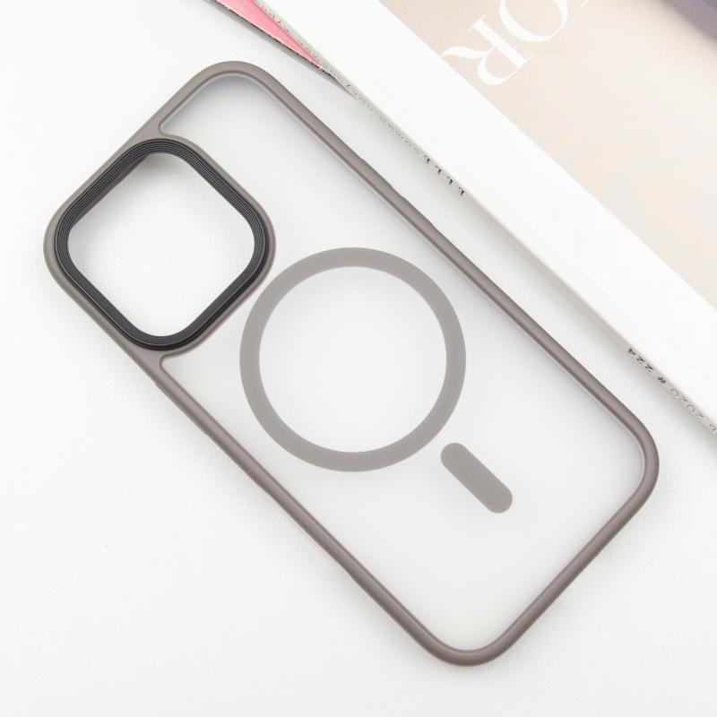 TPU+PC чехол Metal Buttons with MagSafe для Apple iPhone 16 Pro Max (6.9) на картинке №2