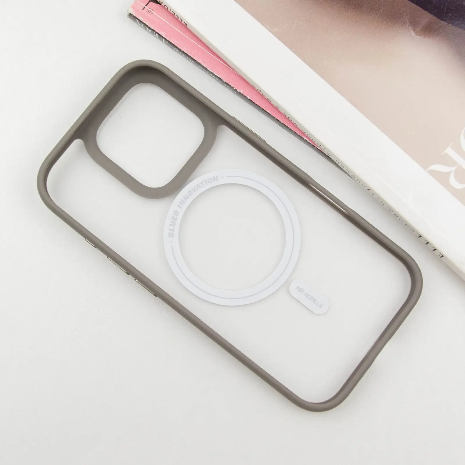 TPU+PC чехол Blueo Skin Friendly Frosted with MagSafe для Apple iPhone 16 Pro Max (6.9"), Серый 2, TPU+PC, купить оптом с доставкой