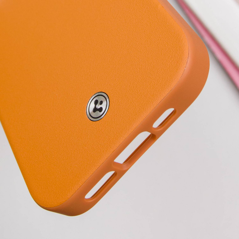 Чехол SGP PC+Leather with MagSafe для Apple iPhone 16 Plus (6.7) на картинке №7