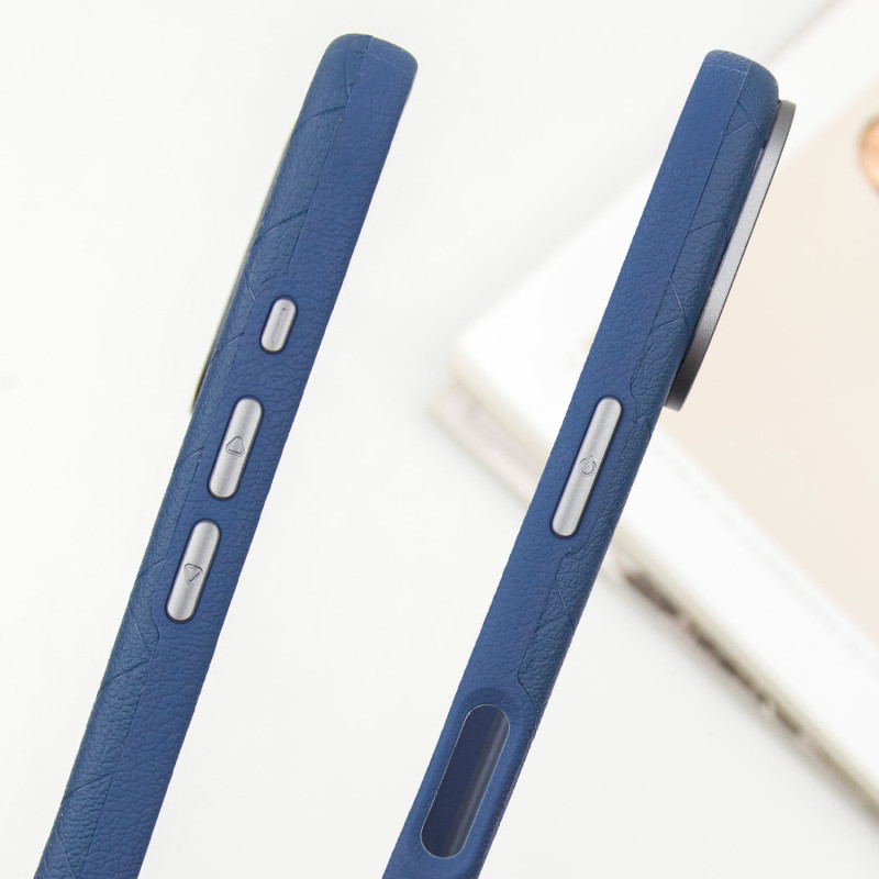 Кожаный чехол Carved with MagSafe для Apple iPhone 16 (6.1) на картинке №5