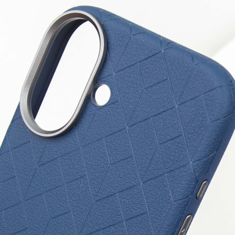 Кожаный чехол Carved with MagSafe для Apple iPhone 16 (6.1) на картинке №6