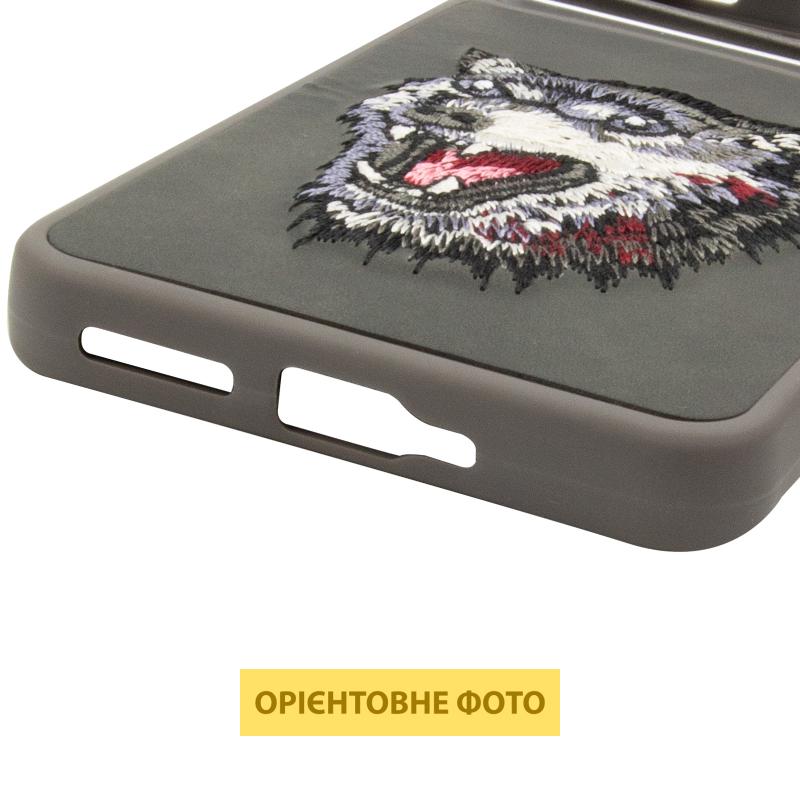 Чехол с подставкой Friends для Xiaomi Poco X6 | с оригинальной вышивкой на картинке №5