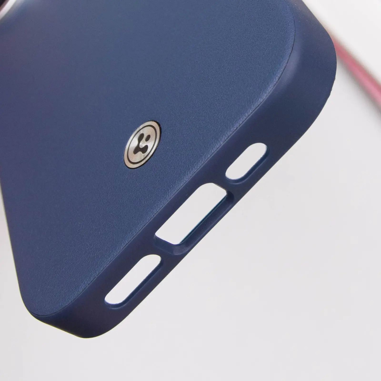 Чохол SGP PC+Leather with MagSafe для Apple iPhone 16 (6.1"), Blue 6, Штучна шкіра, купити оптом з доставкою