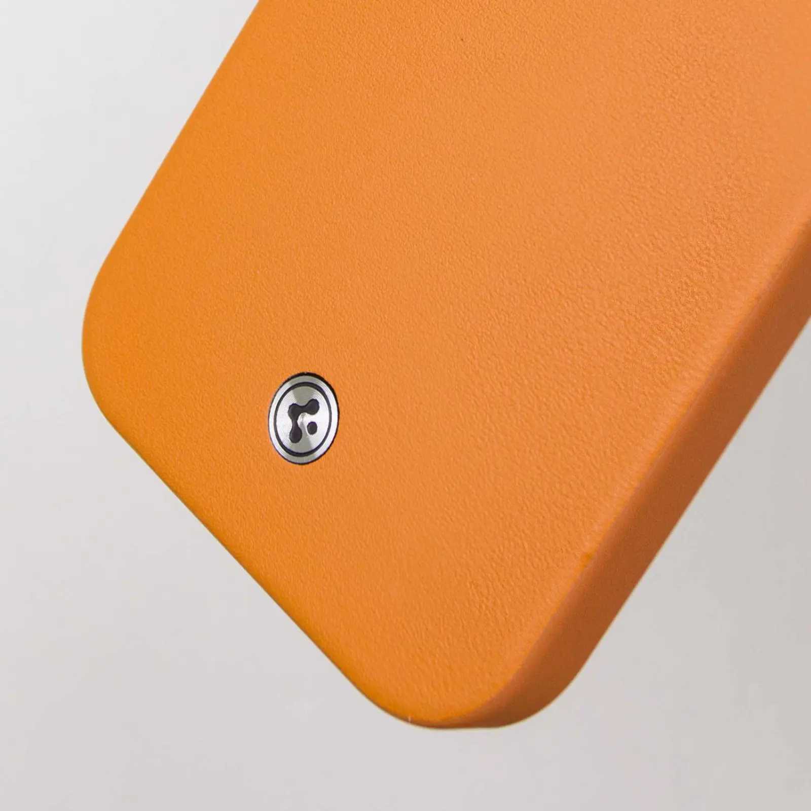 Чохол SGP PC+Leather with MagSafe для Apple iPhone 16 (6.1"), Brown 5, Штучна шкіра, купити оптом з доставкою