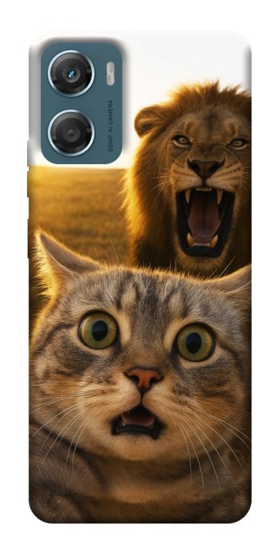 Чехол itsPrint Shocked cat and lion для Motorola Moto G06, животные, купить оптом с доставкой