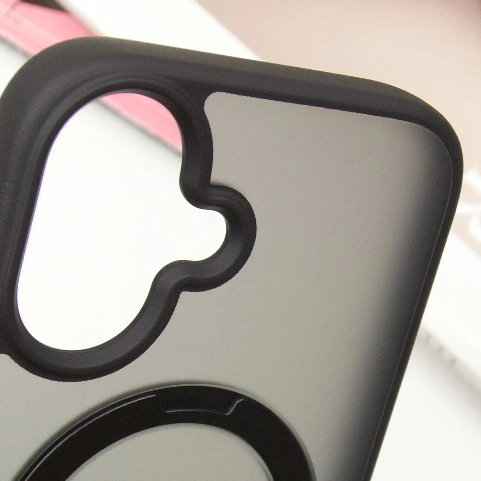 Чехол Ummi Colorful with MagSafe HQ Ring для Apple iPhone 16 (6.1"), Black 6, TPU+PC, купить оптом с доставкой