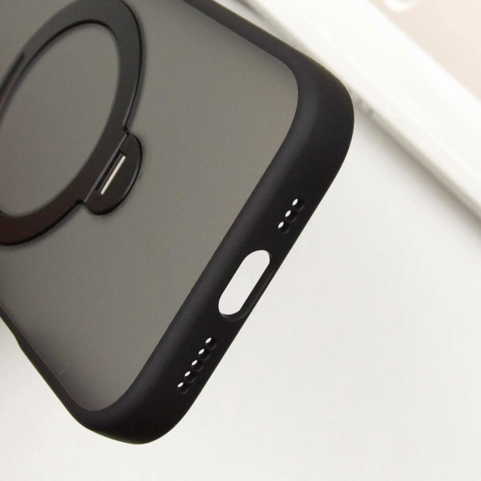 Чехол Ummi Colorful with MagSafe HQ Ring для Apple iPhone 16 Pro Max (6.9"), Black 6, TPU+PC, купить оптом с доставкой