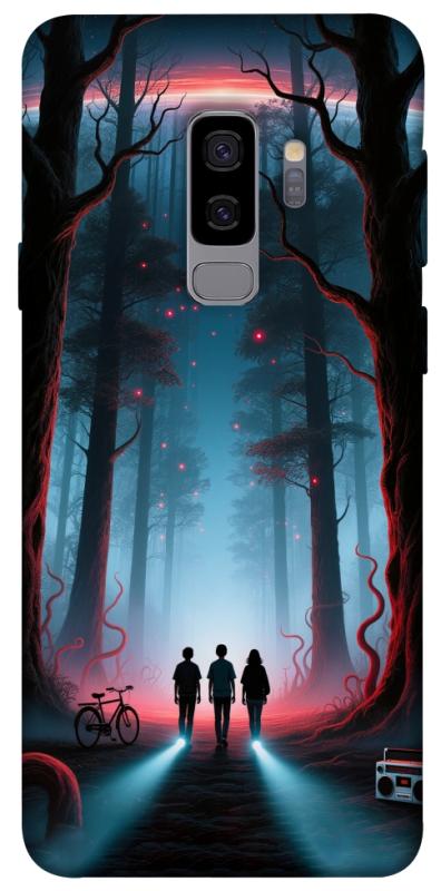 Чехол itsPrint Kids in the forest для Samsung Galaxy S9+, хоррор, купить оптом с доставкой