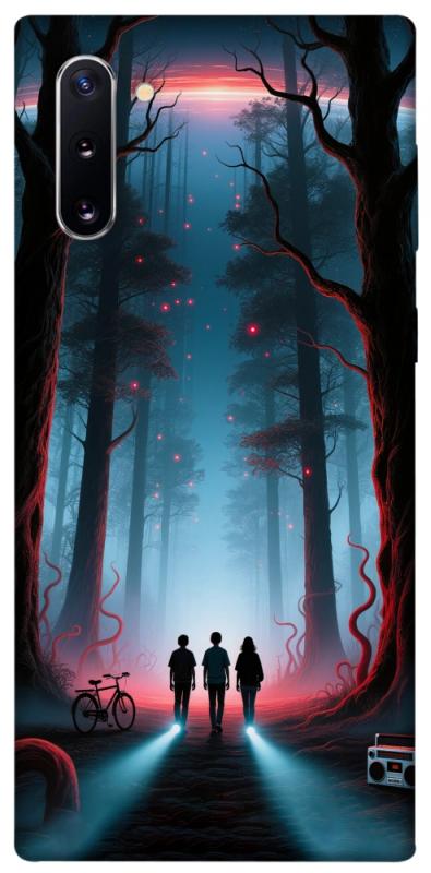 Чехол itsPrint Kids in the forest для Samsung Galaxy Note 10, хоррор, купить оптом с доставкой