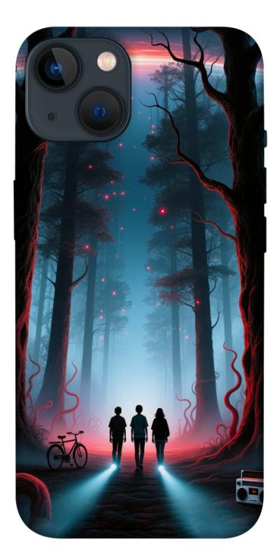 Чехол itsPrint Kids in the forest для Apple iPhone 13 (6.1"), хоррор, купить оптом с доставкой