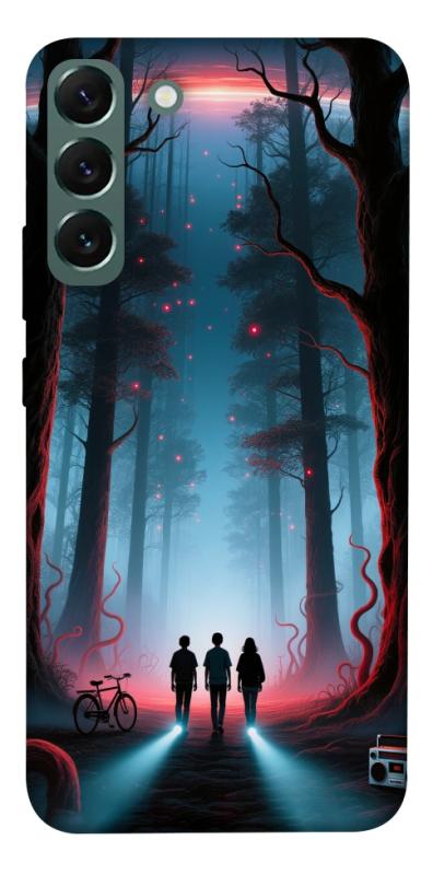 Чехол itsPrint Kids in the forest для Samsung Galaxy S22+, хоррор, купить оптом с доставкой