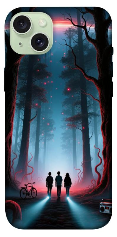 Чехол itsPrint Kids in the forest для Apple iPhone 15 Plus (6.7"), хоррор, купить оптом с доставкой
