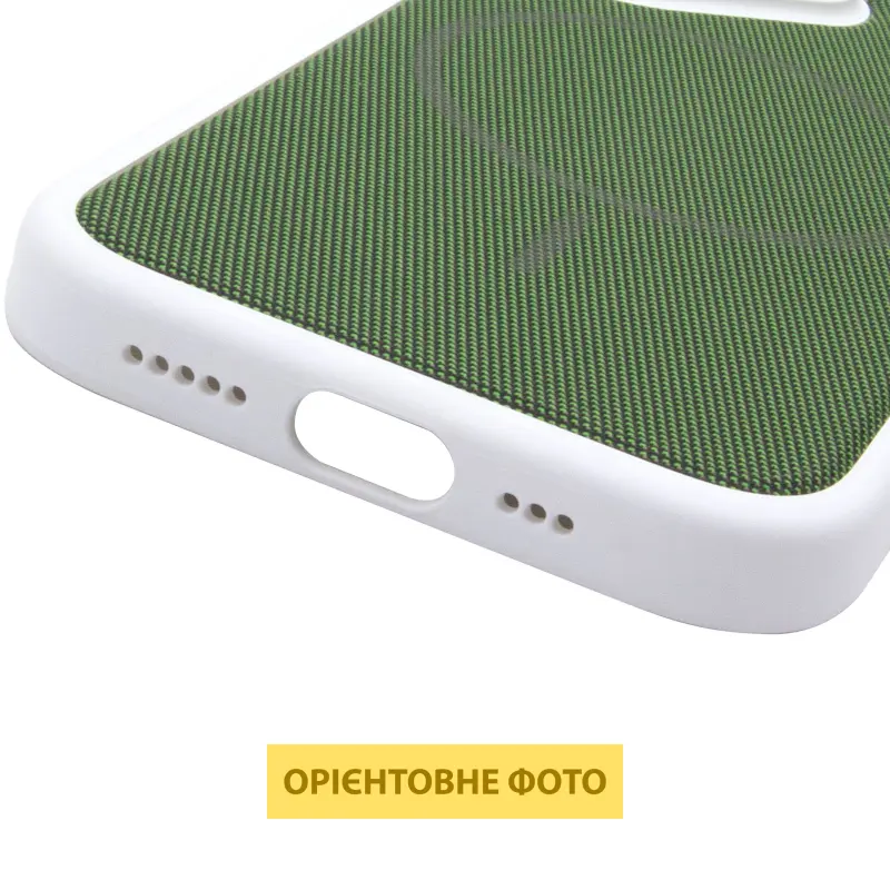 Чехол PC Textile Hybrid with Magnetic Fit для Apple iPhone 16 Pro Max (6.9"), White / Green 4, Ткань, купить оптом с доставкой