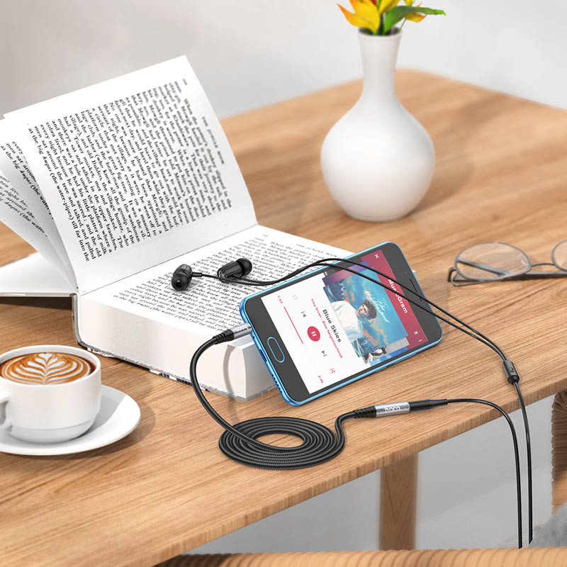 Аудіо кабель Aux Hoco UPA20 (2m) дивитися фото №7