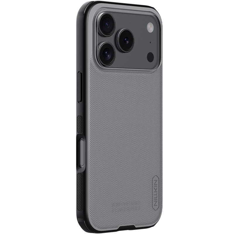 Двухкомпонентный чехол Nillkin Matte Pro для Apple iPhone 17 Pro Max (6.9) |TPU+PC| на картинке №1