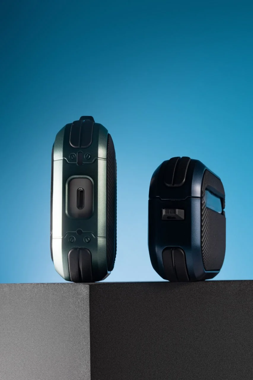 Футляр протиударний Black ed. для навушників Airpods 1/2, Пластик, купити оптом з доставкою