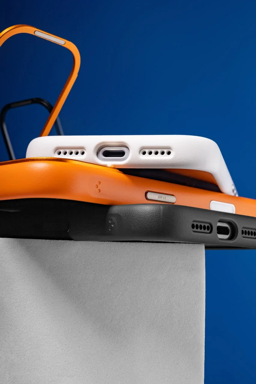 TPU+PC чехол Blueo Frosted Heat Dissipation Stand with MagSafe для Apple iPhone 17 Pro Max (6.9"), TPU+PC, купить оптом с доставкой