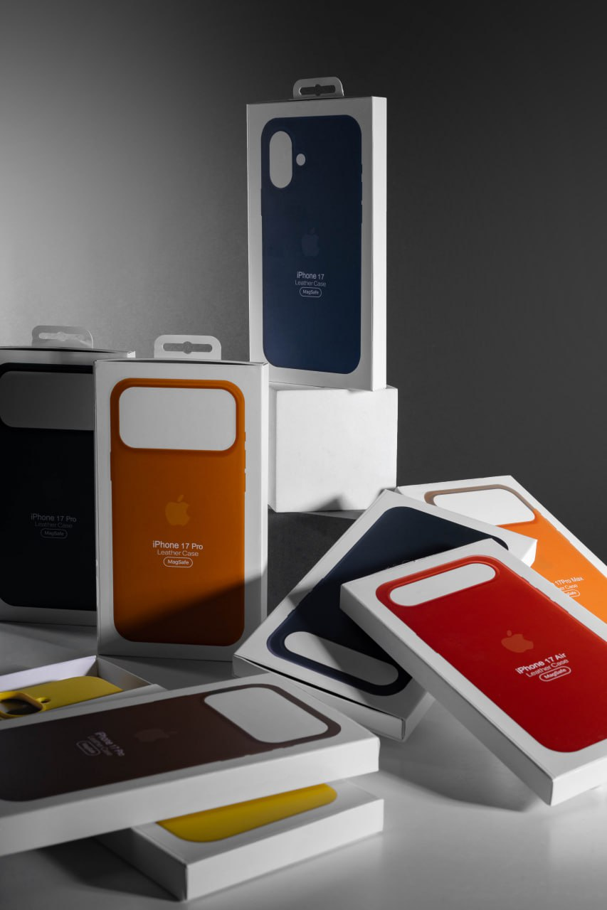 Чехол кожаный Leather Case (AA) with Magnetic Fit and Animation для Apple iPhone 17 (6.3"), Искусственная кожа, купить оптом с доставкой