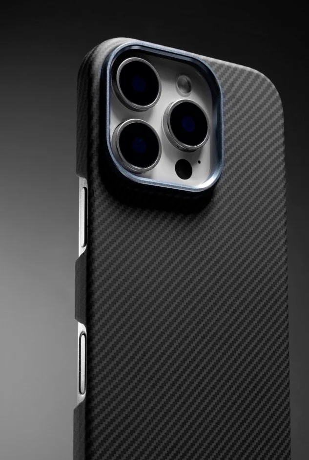Чехол PC Carbon Protection Slim with MagSafe для Apple iPhone 15 (6.1"), Пластик, купить оптом с доставкой
