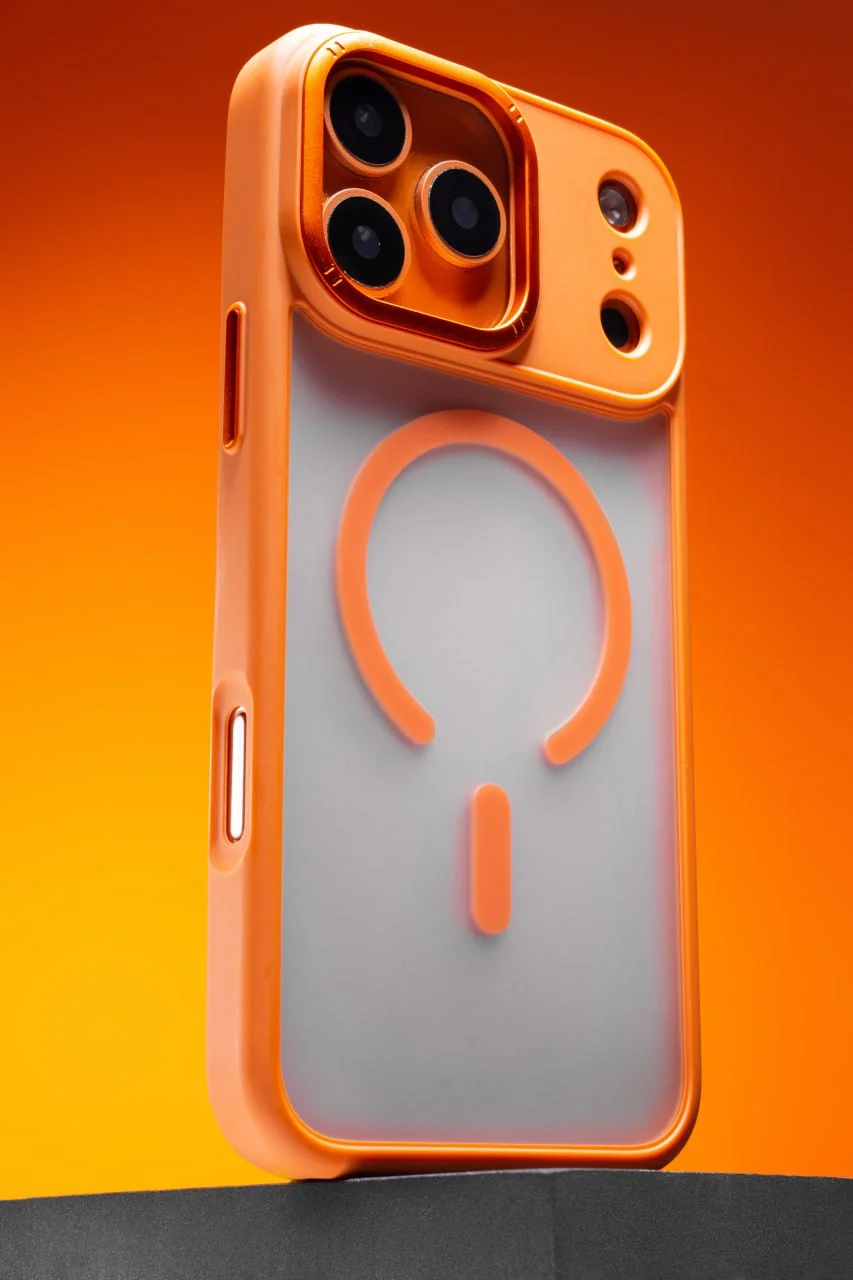 Чехол Ummi Ultimate with MagSafe для Apple iPhone 17 Pro Max (6.9"), TPU+PC, купить оптом с доставкой