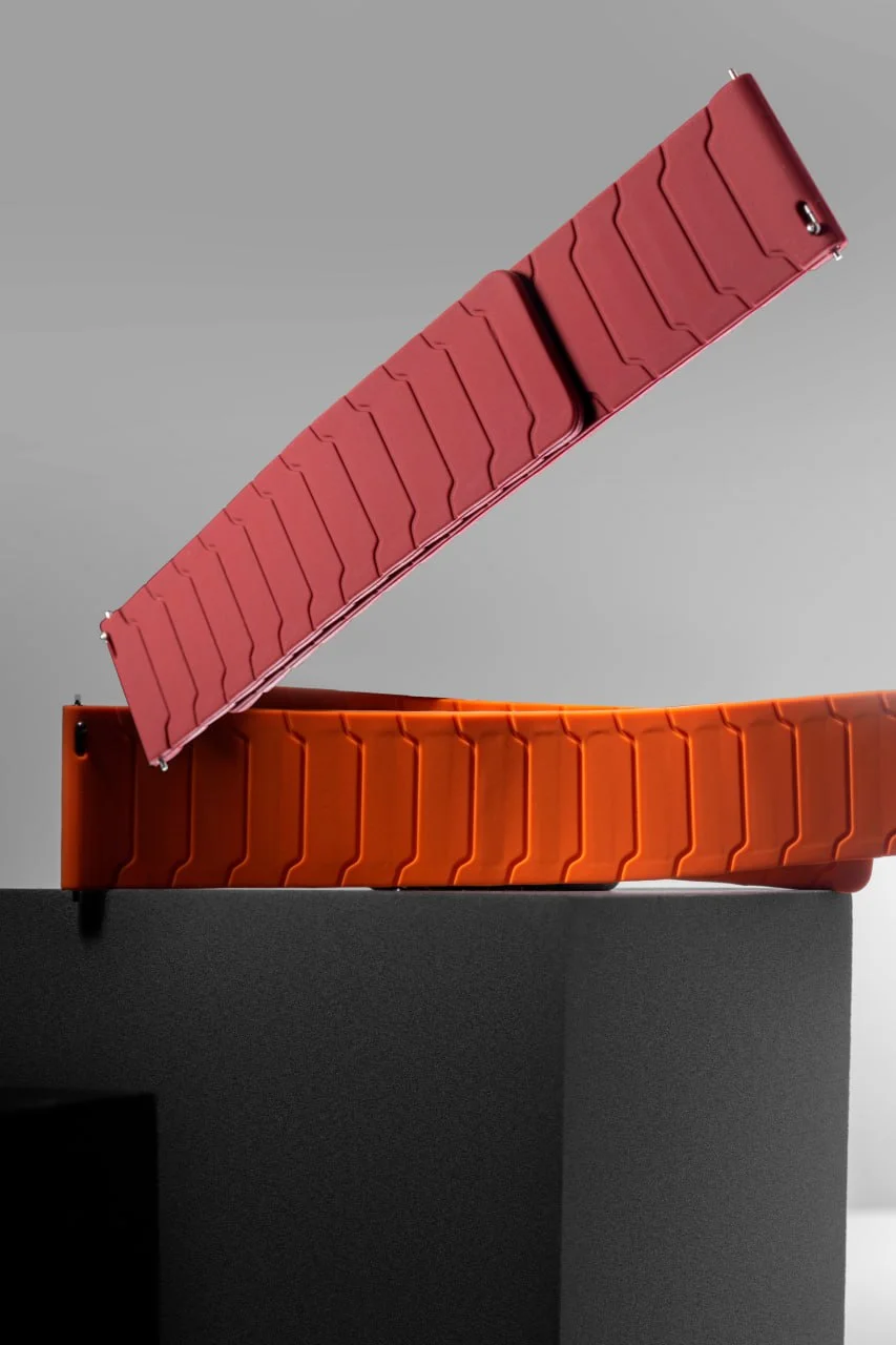 Ремешок Dual-color Magnetic для Xiaomi Mi Band 9/8/10, Силикон (TPU), купить оптом с доставкой